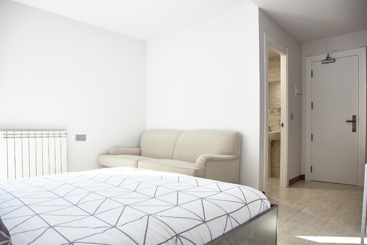 Hostal Fontanan La Pola de Gordon Esterno foto