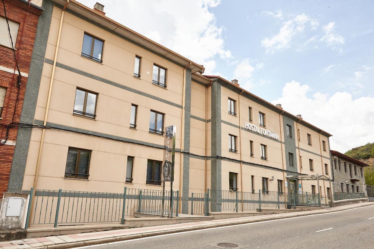Hostal Fontanan La Pola de Gordon Esterno foto