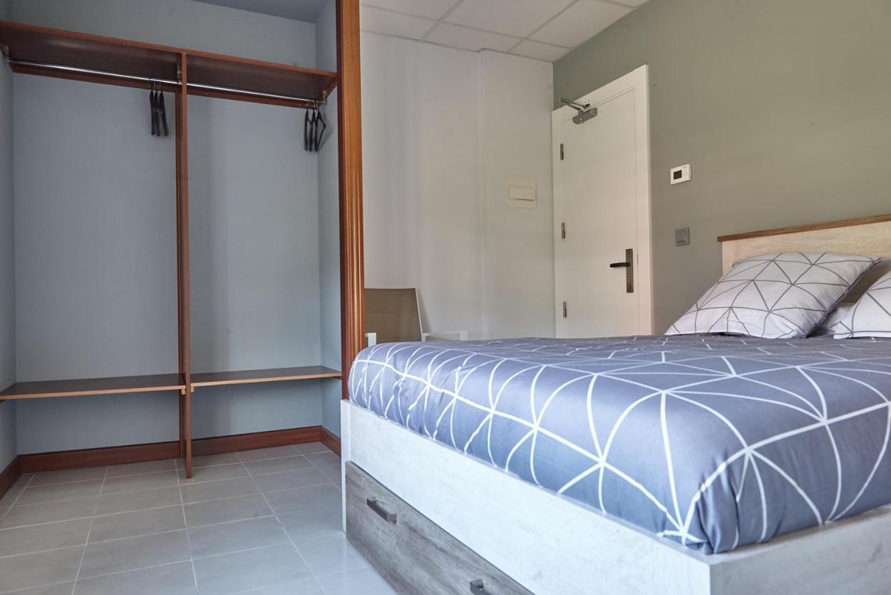 Hostal Fontanan La Pola de Gordon Esterno foto